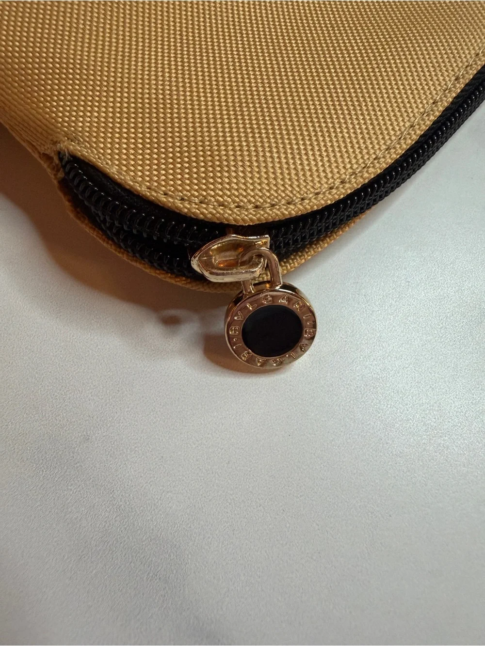 BVLGARI Parfums for Alitalia Airline Amenity Travel Pouch Tan Black 10”